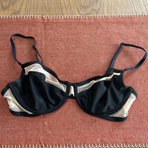 Victoria’s Secret unlined bra